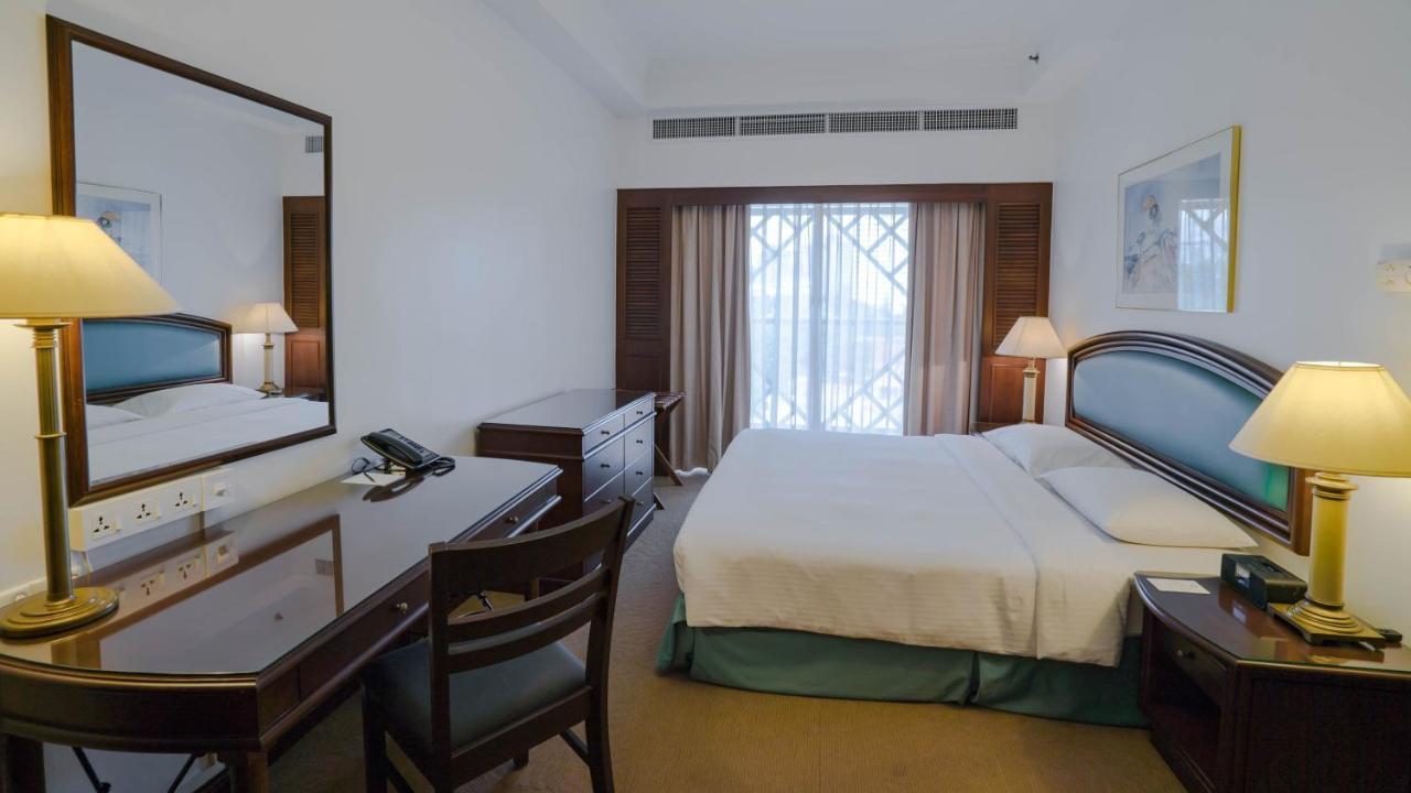 קואלה לומפור Ambassador Row Hotel Suites By Lanson Place מראה חיצוני תמונה